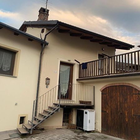 Willa La Casa Di Nonna Pina Roccasparvera Zewnętrze zdjęcie