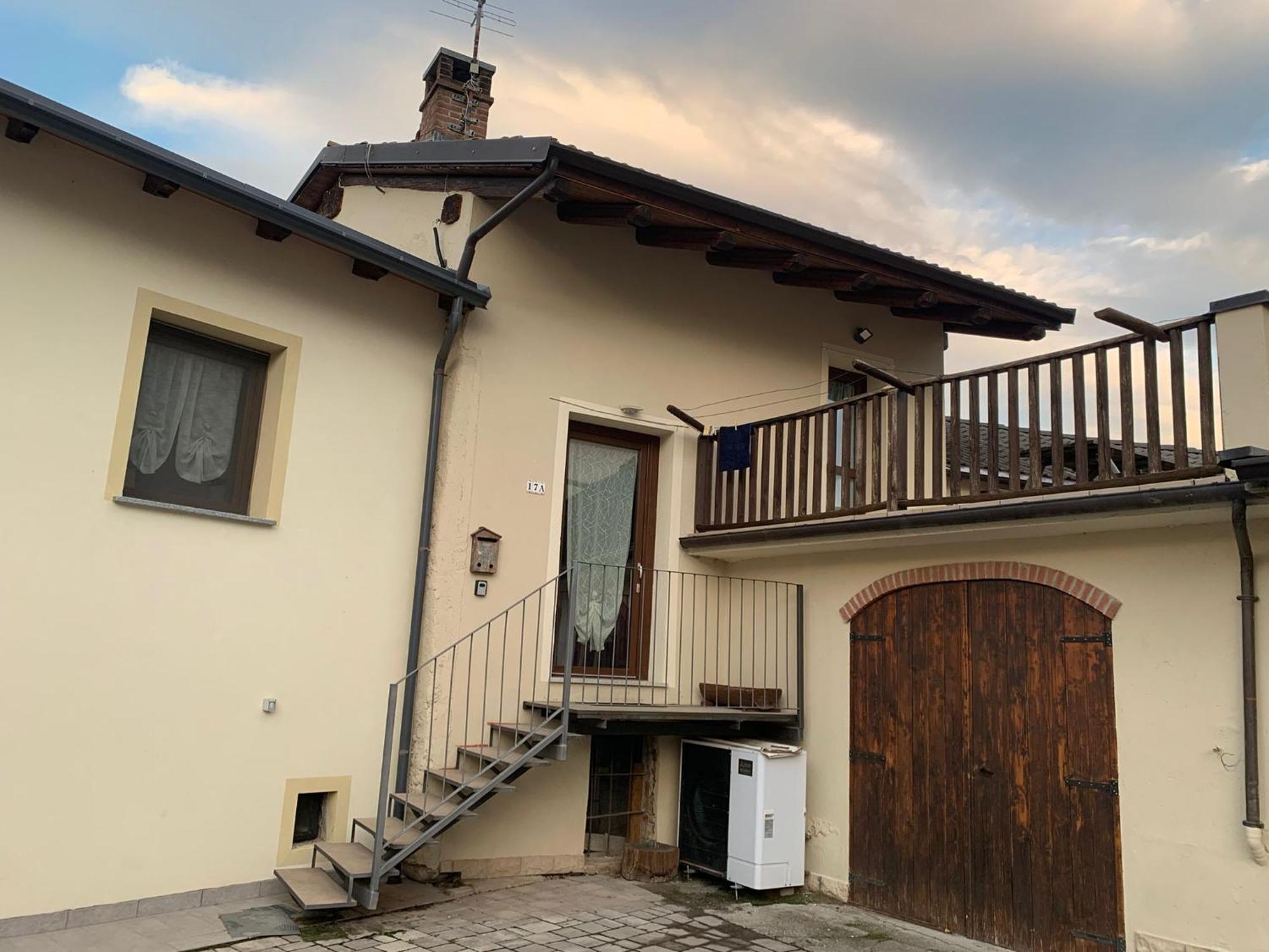 Willa La Casa Di Nonna Pina Roccasparvera Zewnętrze zdjęcie